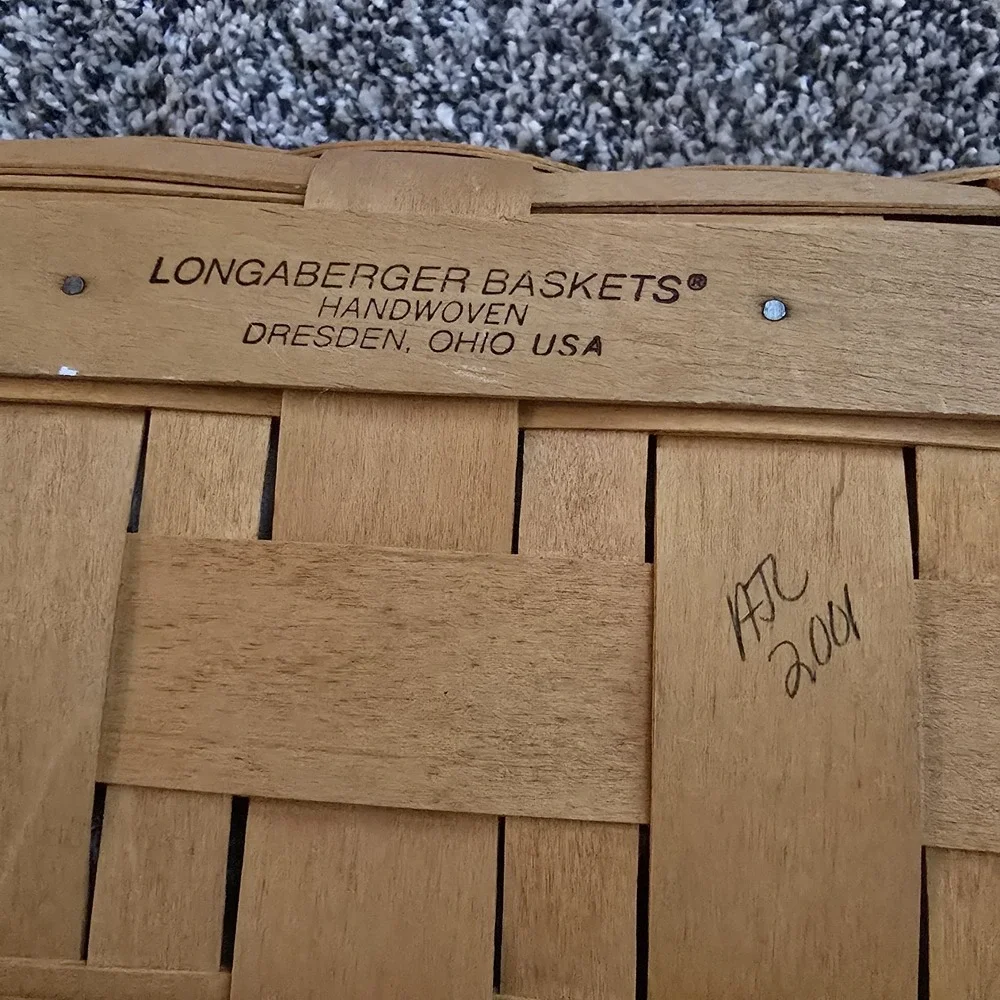 Longaberger 2001 bread